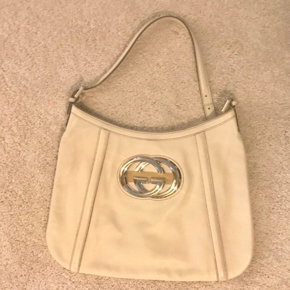 Authentic Gucci Shoulder bag